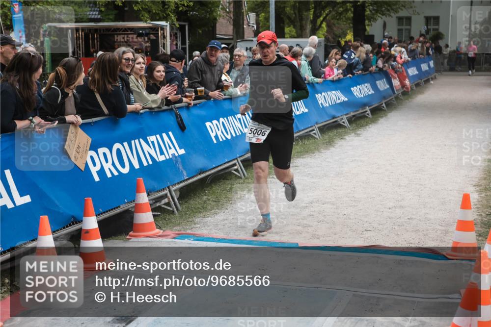 09.05.2026 - Störlauf H.Heesch http://msf.ph/oto/9685566 09.05.2026 19:04:58 Ziel 5006 meine-sportfotos.de