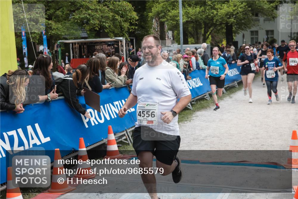 09.05.2026 - Störlauf H.Heesch http://msf.ph/oto/9685579 09.05.2026 19:05:13 Ziel 2026, 4556, 4682, 4726, 4329 meine-sportfotos.de