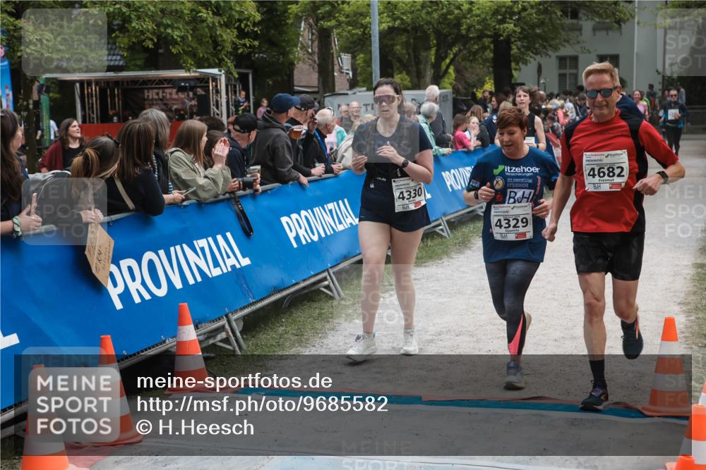 09.05.2026 - Störlauf H.Heesch http://msf.ph/oto/9685582 09.05.2026 19:05:15 Ziel 4330, 4329, 4682 meine-sportfotos.de