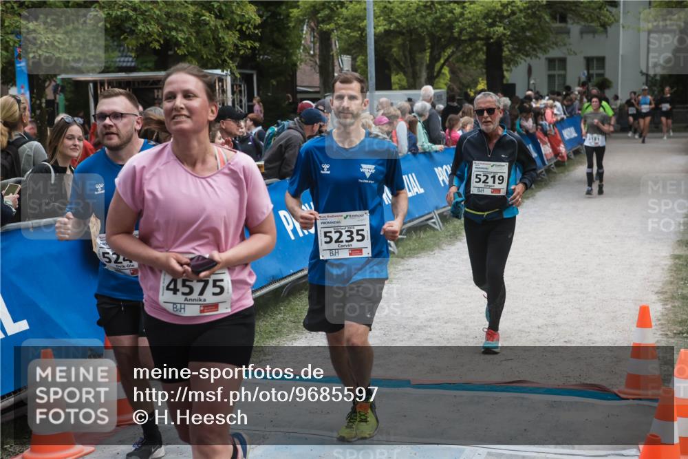 09.05.2026 - Störlauf H.Heesch http://msf.ph/oto/9685597 09.05.2026 19:05:24 Ziel 5219, 52, 4575, 5235, 3181 meine-sportfotos.de