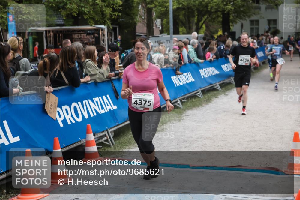 09.05.2026 - Störlauf H.Heesch http://msf.ph/oto/9685621 09.05.2026 19:05:40 Ziel 4375, 4429 meine-sportfotos.de