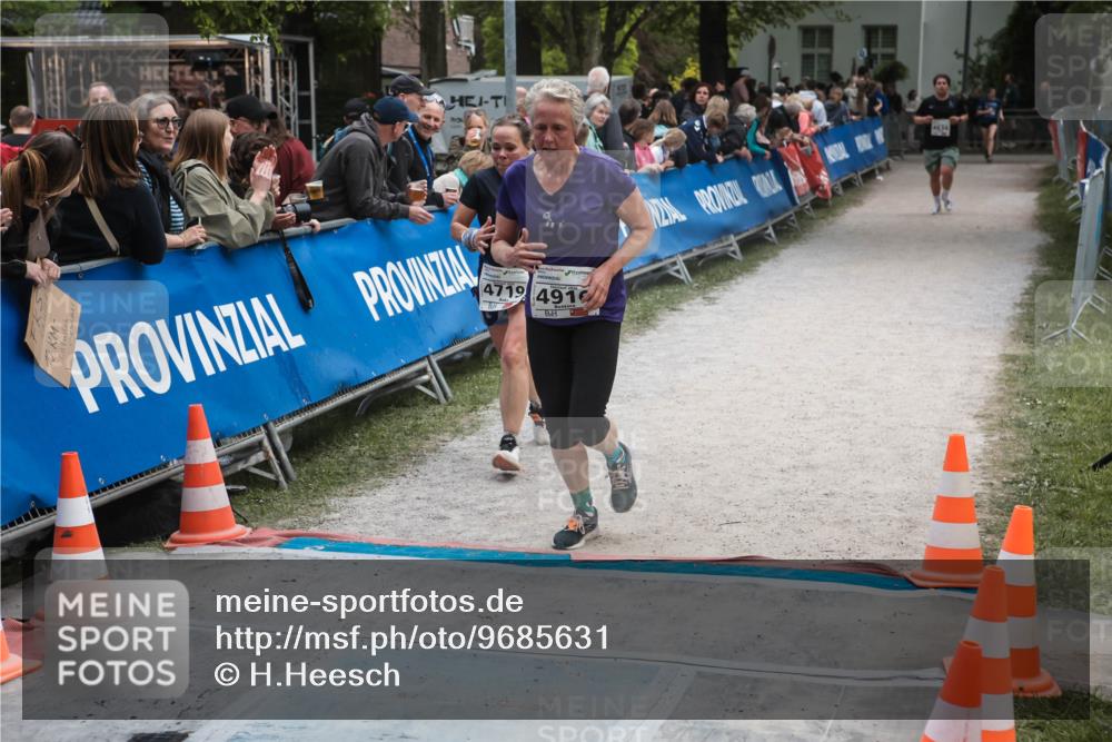 09.05.2026 - Störlauf H.Heesch http://msf.ph/oto/9685631 09.05.2026 19:05:48 Ziel 4719, 4916 meine-sportfotos.de