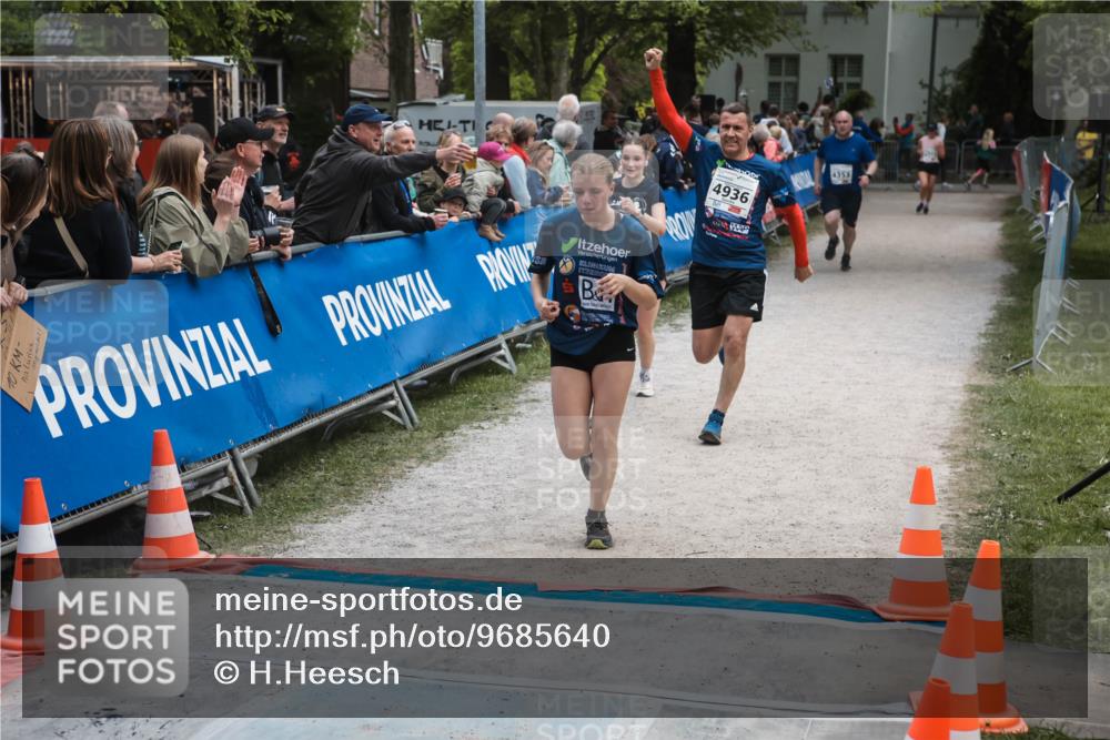 09.05.2026 - Störlauf H.Heesch http://msf.ph/oto/9685640 09.05.2026 19:05:59 Ziel 4936, 4353 meine-sportfotos.de