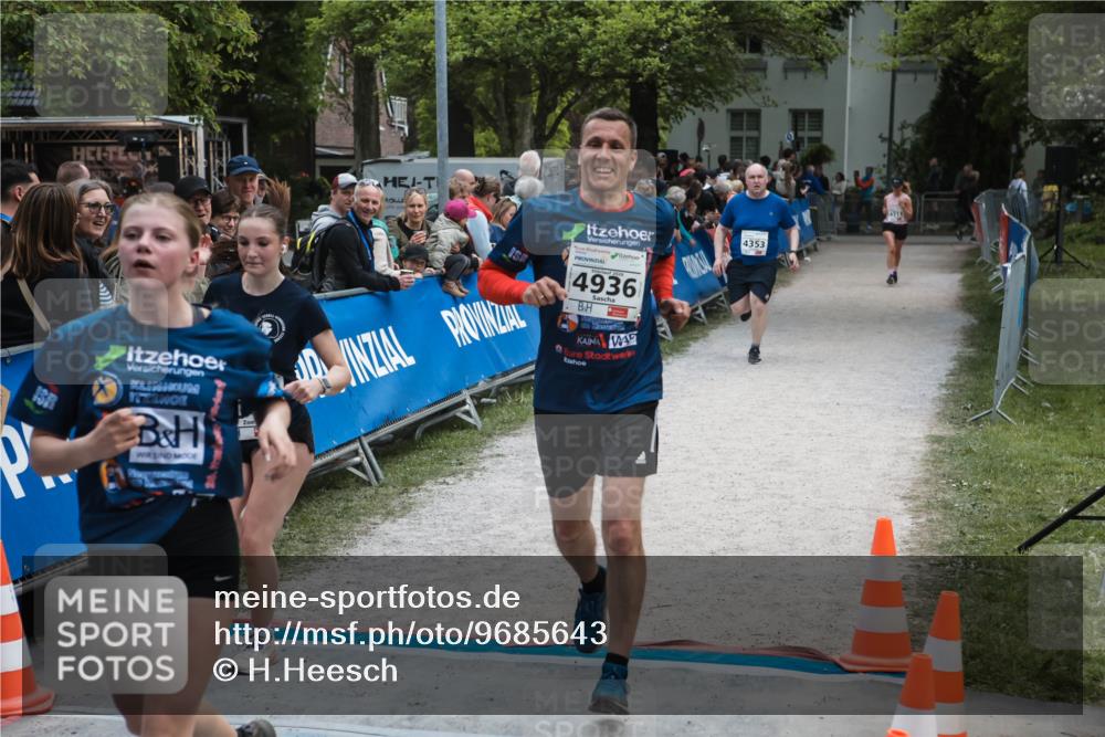 09.05.2026 - Störlauf H.Heesch http://msf.ph/oto/9685643 09.05.2026 19:06:01 Ziel 4936, 4353 meine-sportfotos.de