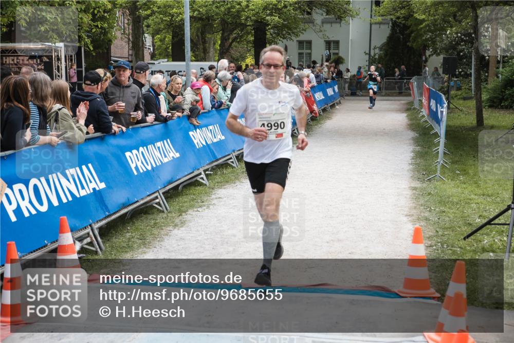 09.05.2026 - Störlauf H.Heesch http://msf.ph/oto/9685655 09.05.2026 19:06:18 Ziel 821, 1990 meine-sportfotos.de