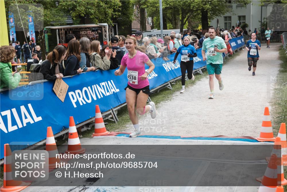 09.05.2026 - Störlauf H.Heesch http://msf.ph/oto/9685704 09.05.2026 19:07:09 Ziel 4538, 4887, 5146, 5157 meine-sportfotos.de