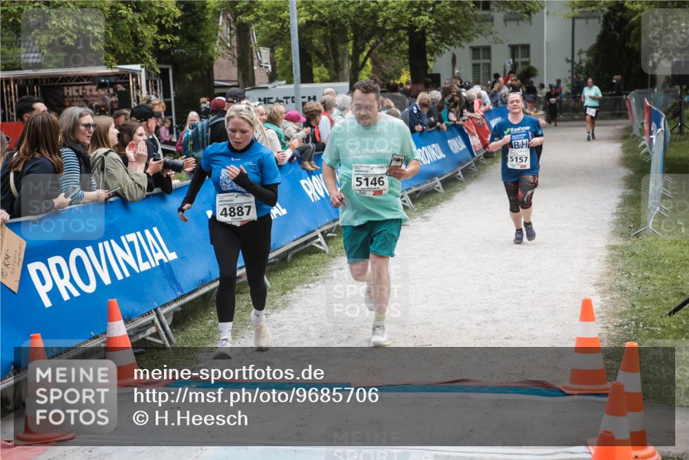 09.05.2026 - Störlauf H.Heesch http://msf.ph/oto/9685706 09.05.2026 19:07:10 Ziel 4887, 5146, 5157 meine-sportfotos.de