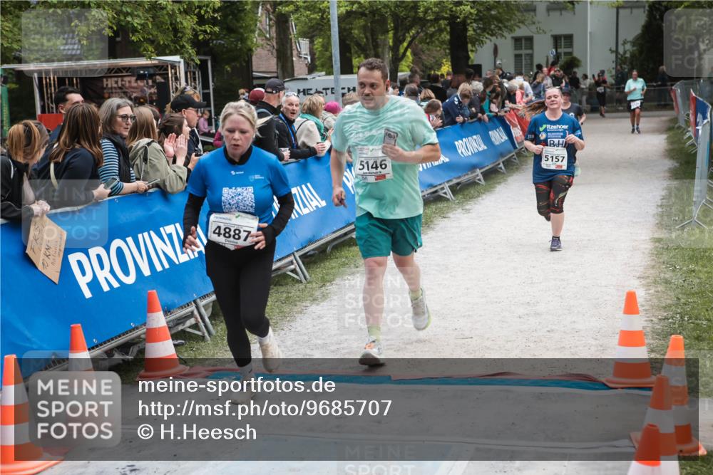 09.05.2026 - Störlauf H.Heesch http://msf.ph/oto/9685707 09.05.2026 19:07:10 Ziel 04824, 4887, 5146, 5157 meine-sportfotos.de