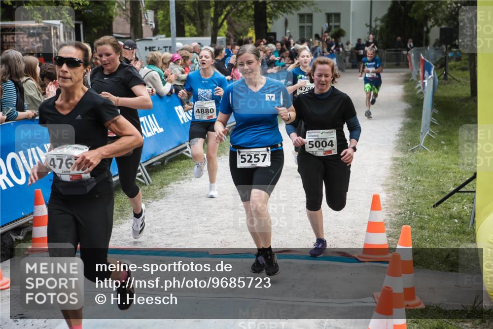 09.05.2026 - Störlauf H.Heesch http://msf.ph/oto/9685723 09.05.2026 19:07:26 Ziel 202, 4761, 4880, 5257, 153, 479, 5004 meine-sportfotos.de