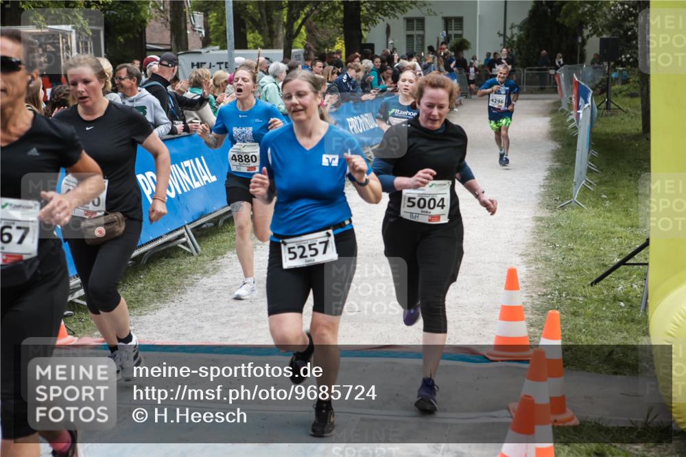 09.05.2026 - Störlauf H.Heesch http://msf.ph/oto/9685724 09.05.2026 19:07:27 Ziel 67, 4880, 5257, 5004, 4296 meine-sportfotos.de