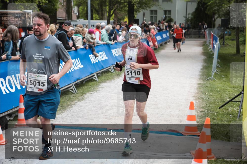 09.05.2026 - Störlauf H.Heesch http://msf.ph/oto/9685743 09.05.2026 19:07:47 Ziel 2026, 5015, 5110 meine-sportfotos.de