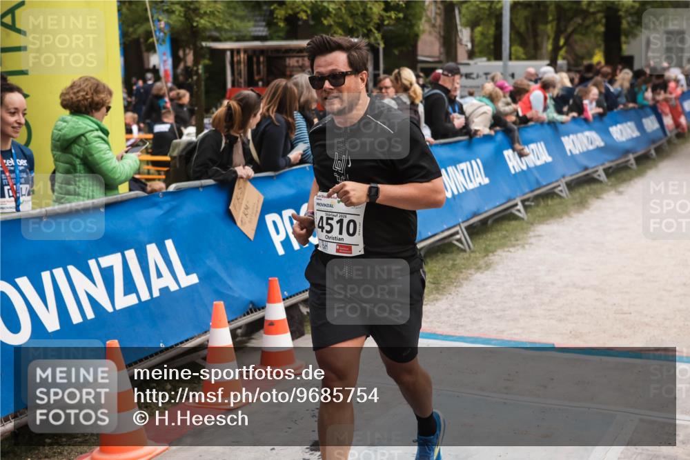 09.05.2026 - Störlauf H.Heesch http://msf.ph/oto/9685754 09.05.2026 19:07:58 Ziel 2026, 45, 10 meine-sportfotos.de