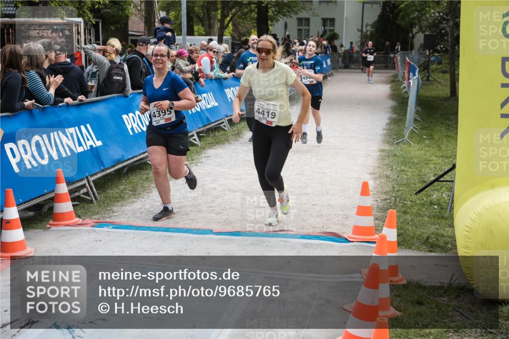 09.05.2026 - Störlauf H.Heesch http://msf.ph/oto/9685765 09.05.2026 19:08:15 Ziel 4395, 4419, 494 meine-sportfotos.de