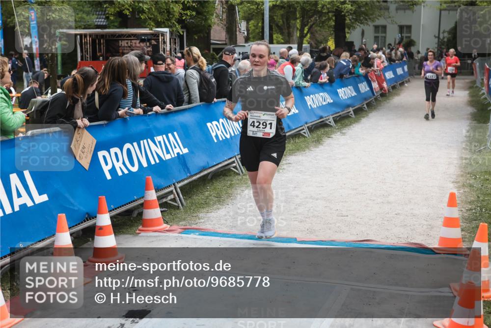 09.05.2026 - Störlauf H.Heesch http://msf.ph/oto/9685778 09.05.2026 19:08:24 Ziel 0682, 4291, 4482 meine-sportfotos.de