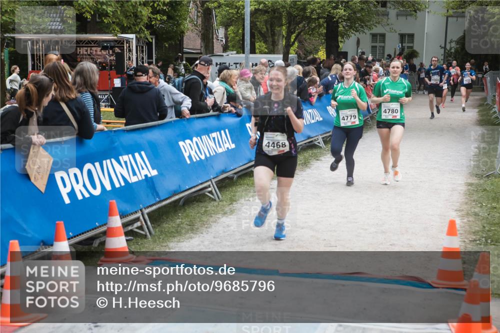 09.05.2026 - Störlauf H.Heesch http://msf.ph/oto/9685796 09.05.2026 19:08:37 Ziel 574, 04821, 95, 80, 4468, 4779, 4780, 4812 meine-sportfotos.de
