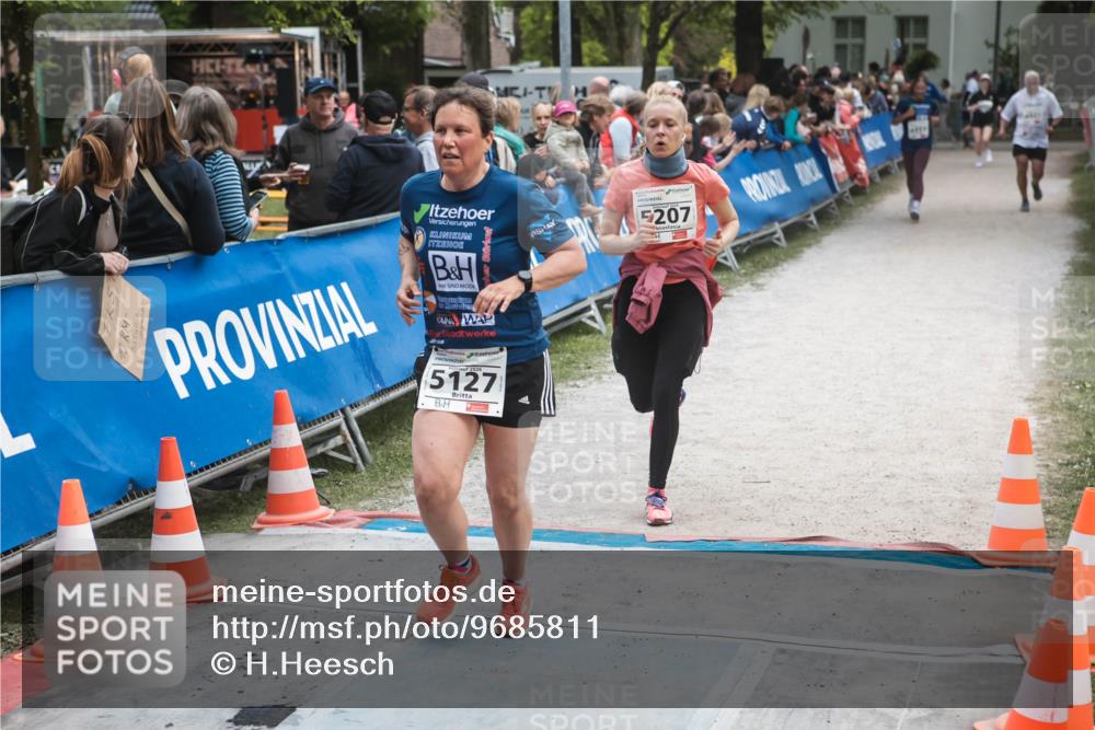 09.05.2026 - Störlauf H.Heesch http://msf.ph/oto/9685811 09.05.2026 19:08:47 Ziel 5127, 5207 meine-sportfotos.de