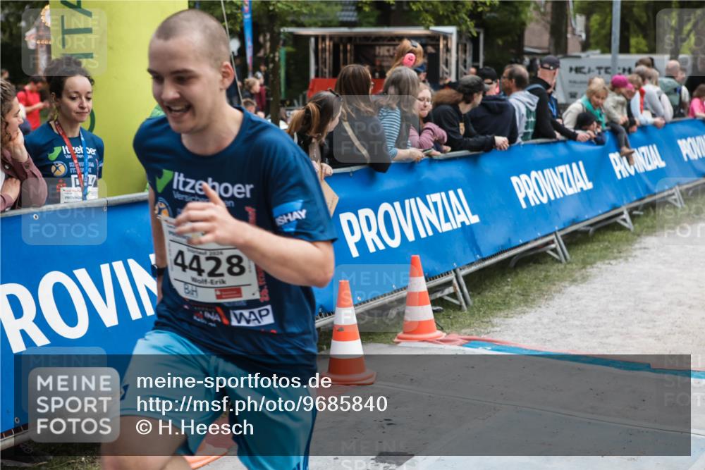09.05.2026 - Störlauf H.Heesch http://msf.ph/oto/9685840 09.05.2026 19:09:20 Ziel 000, 2026, 4428 meine-sportfotos.de