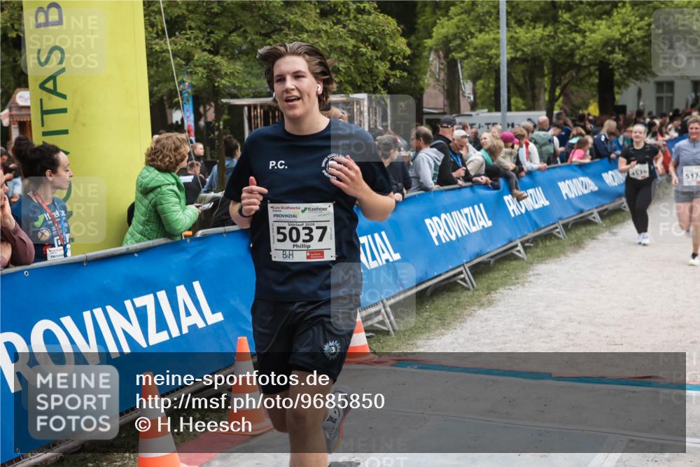 09.05.2026 - Störlauf H.Heesch http://msf.ph/oto/9685850 09.05.2026 19:09:32 Ziel 2026, 5037, 4535, 5174 meine-sportfotos.de