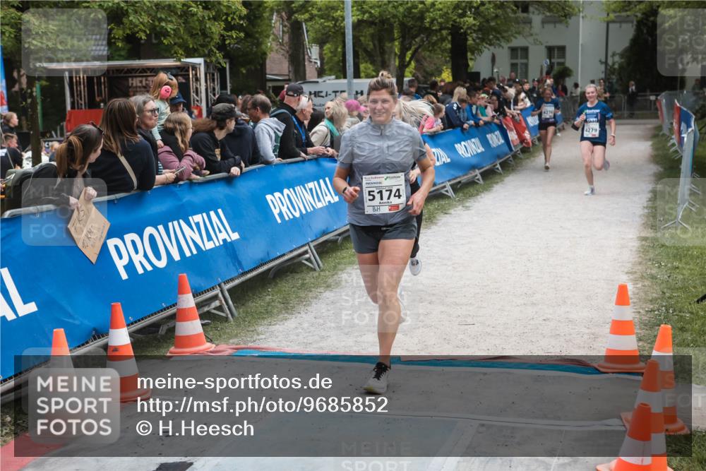 09.05.2026 - Störlauf H.Heesch http://msf.ph/oto/9685852 09.05.2026 19:09:34 Ziel 5174, 2, 4276, 4279 meine-sportfotos.de