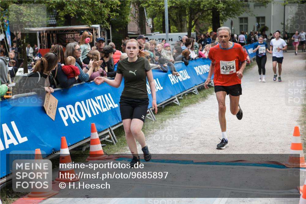 09.05.2026 - Störlauf H.Heesch http://msf.ph/oto/9685897 09.05.2026 19:11:02 Ziel 4394, 4436 meine-sportfotos.de