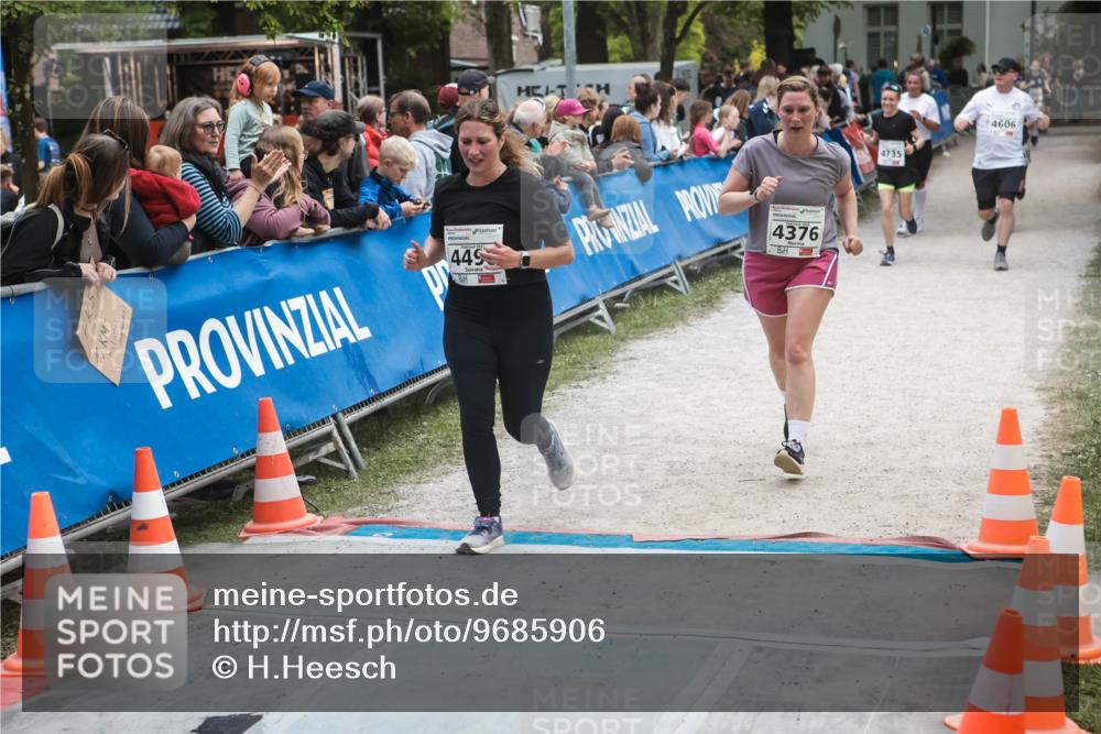 09.05.2026 - Störlauf H.Heesch http://msf.ph/oto/9685906 09.05.2026 19:11:13 Ziel 449, 4376, 4735, 4606 meine-sportfotos.de