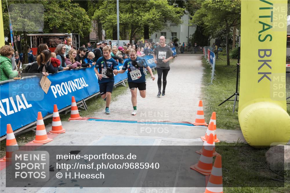 09.05.2026 - Störlauf H.Heesch http://msf.ph/oto/9685940 09.05.2026 19:11:44 Ziel 04821, 95, 5191, 4389 meine-sportfotos.de