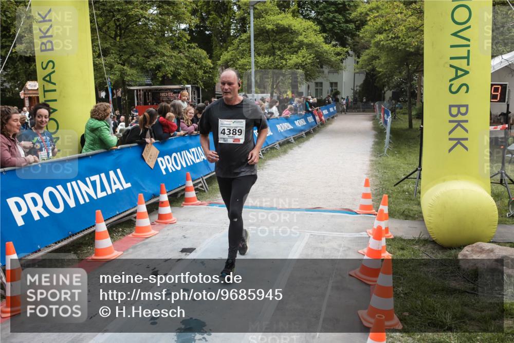 09.05.2026 - Störlauf H.Heesch http://msf.ph/oto/9685945 09.05.2026 19:11:46 Ziel 4389, 0 meine-sportfotos.de