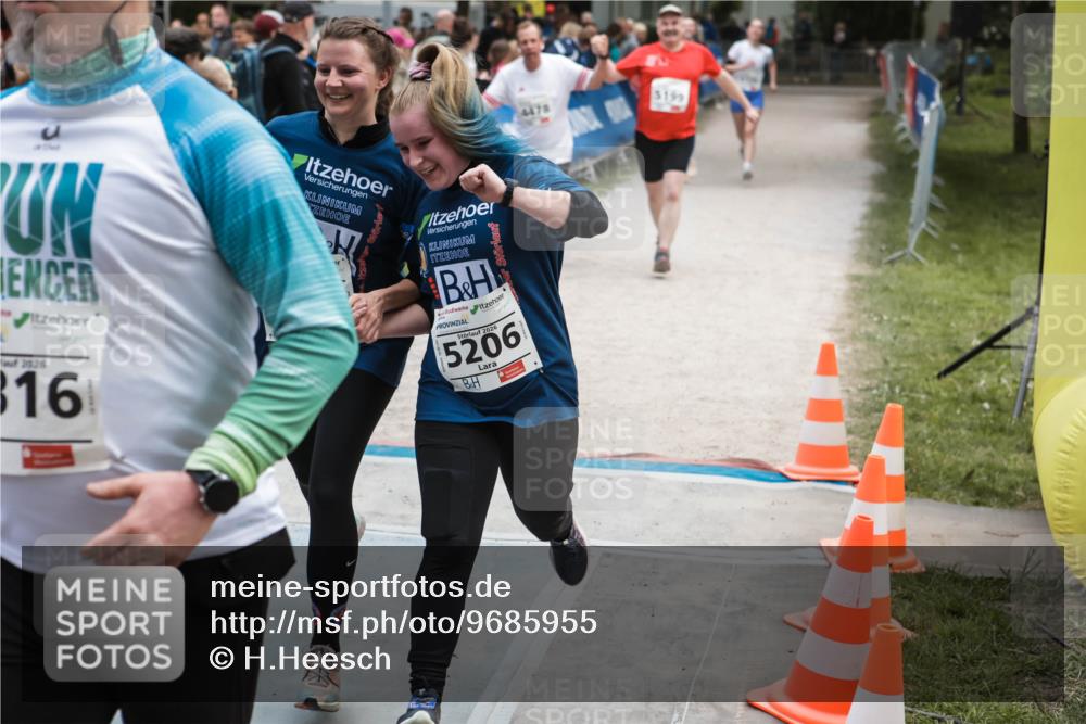 09.05.2026 - Störlauf H.Heesch http://msf.ph/oto/9685955 09.05.2026 19:12:03 Ziel 2026, 316, 2026, 5206, 3199 meine-sportfotos.de