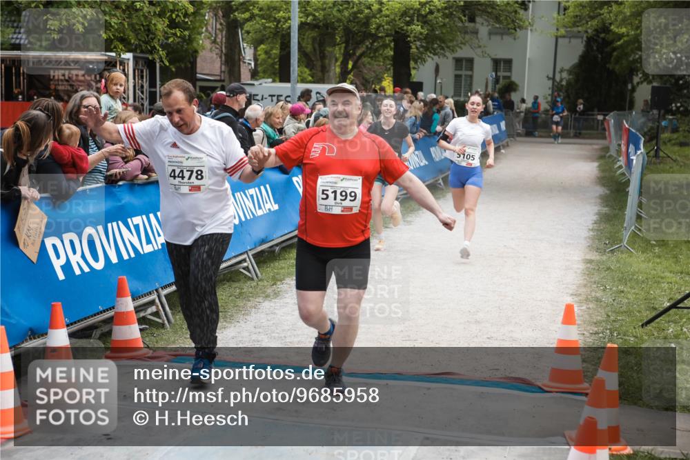 09.05.2026 - Störlauf H.Heesch http://msf.ph/oto/9685958 09.05.2026 19:12:06 Ziel 17, 082490, 4478, 5199, 5105 meine-sportfotos.de