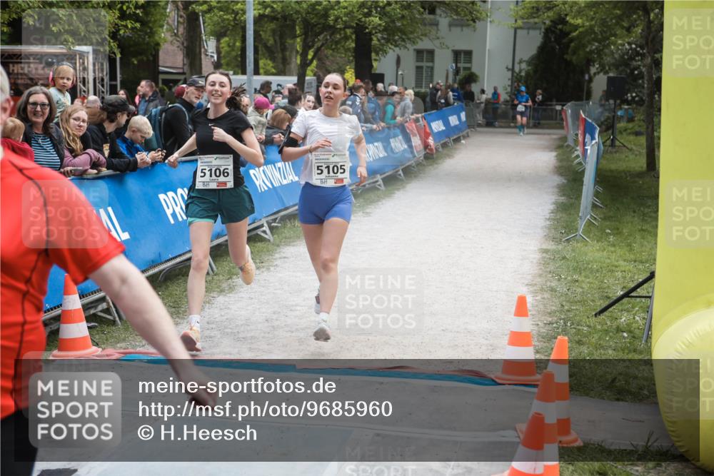 09.05.2026 - Störlauf H.Heesch http://msf.ph/oto/9685960 09.05.2026 19:12:07 Ziel 0829, 5106, 5105 meine-sportfotos.de