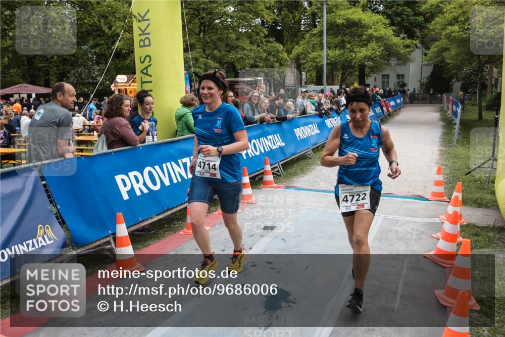 09.05.2026 - Störlauf H.Heesch http://msf.ph/oto/9686006 09.05.2026 19:13:45 Ziel 4714, 4722 meine-sportfotos.de