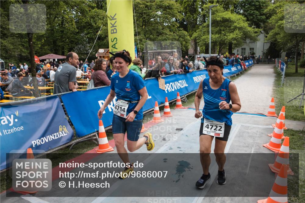 09.05.2026 - Störlauf H.Heesch http://msf.ph/oto/9686007 09.05.2026 19:13:45 Ziel 4714, 4722 meine-sportfotos.de