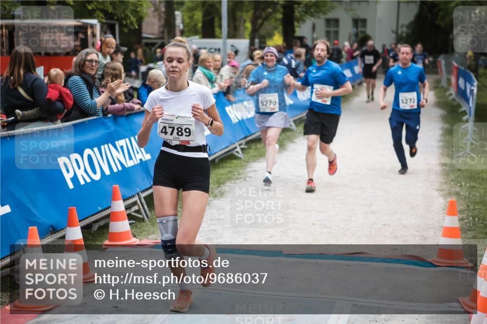 09.05.2026 - Störlauf H.Heesch http://msf.ph/oto/9686037 09.05.2026 19:16:00 Ziel 2026, 4789, 5270, 5272 meine-sportfotos.de