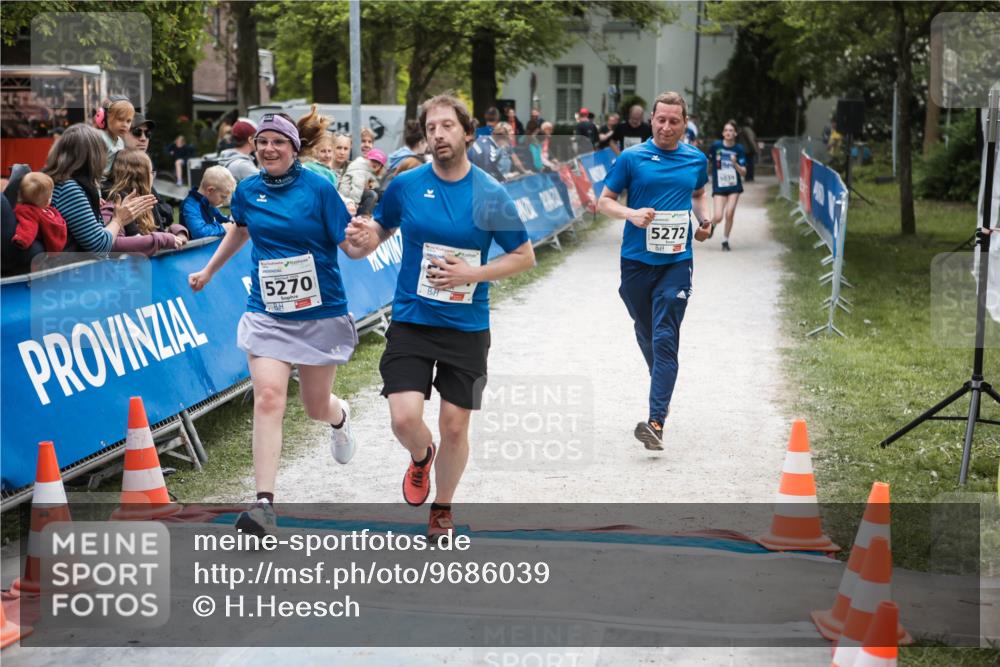 09.05.2026 - Störlauf H.Heesch http://msf.ph/oto/9686039 09.05.2026 19:16:01 Ziel 5270, 5272, 5039 meine-sportfotos.de