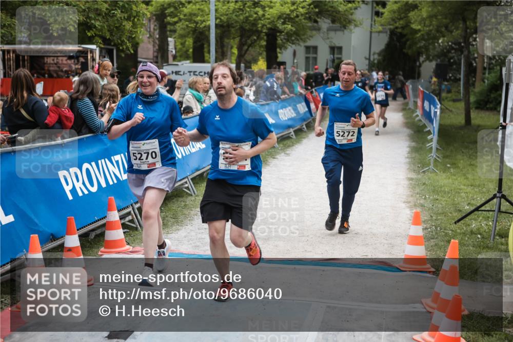 09.05.2026 - Störlauf H.Heesch http://msf.ph/oto/9686040 09.05.2026 19:16:02 Ziel 5270, 5272 meine-sportfotos.de