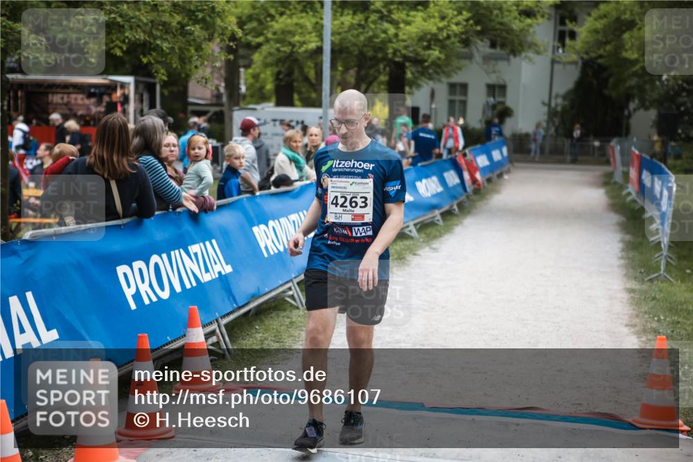 09.05.2026 - Störlauf H.Heesch http://msf.ph/oto/9686107 09.05.2026 19:19:15 Ziel 4263 meine-sportfotos.de