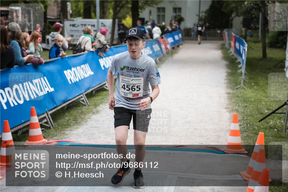 09.05.2026 - Störlauf H.Heesch http://msf.ph/oto/9686112 09.05.2026 19:20:00 Ziel 4565 meine-sportfotos.de