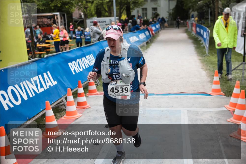09.05.2026 - Störlauf H.Heesch http://msf.ph/oto/9686138 09.05.2026 19:21:41 Ziel 5, 17, 2026, 4539 meine-sportfotos.de