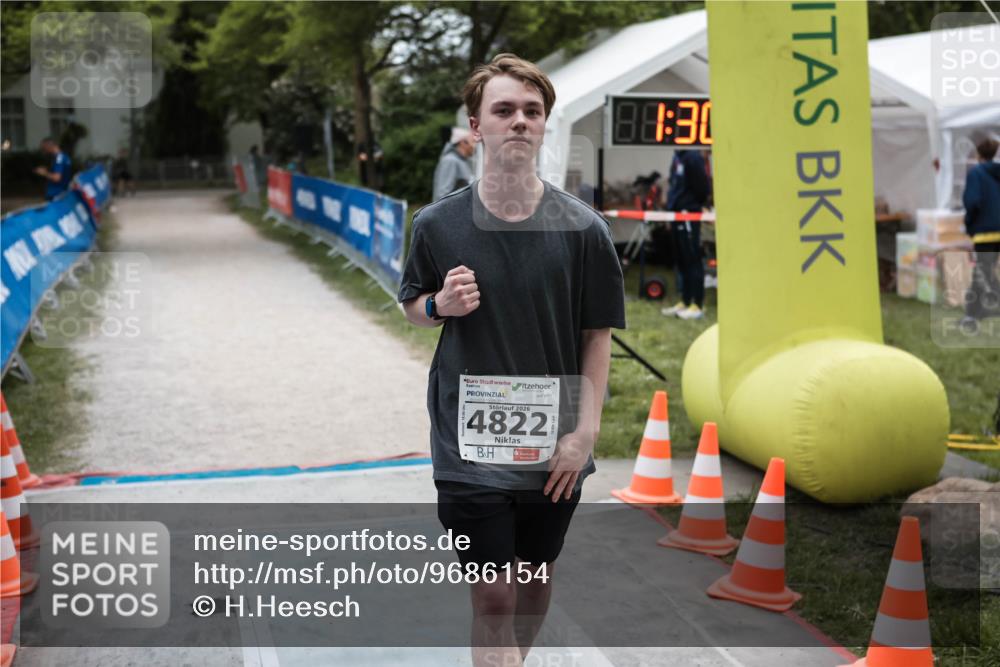 09.05.2026 - Störlauf H.Heesch http://msf.ph/oto/9686154 09.05.2026 19:30:03 Ziel 1, 30, 4822 meine-sportfotos.de
