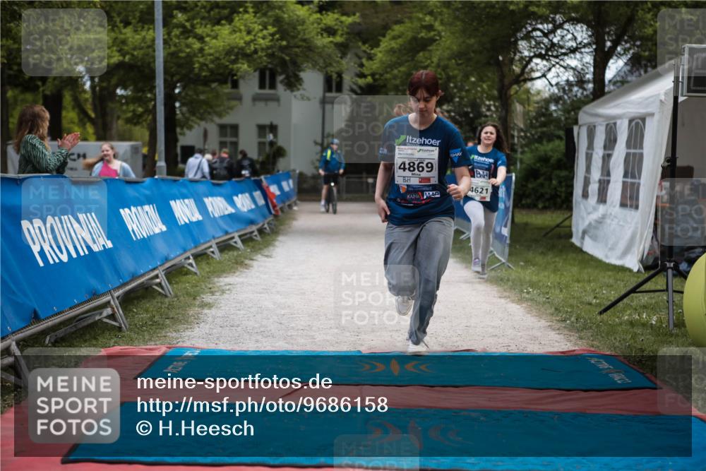 09.05.2026 - Störlauf H.Heesch http://msf.ph/oto/9686158 09.05.2026 19:46:48 Ziel 4869, 4621 meine-sportfotos.de