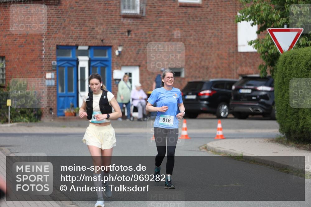 10.05.2026 - 8. Wedeler Halbmarathon Andreas Tolksdorf http://msf.ph/oto/9692821 10.05.2026 10:17:12 Laufen 516 meine-sportfotos.de