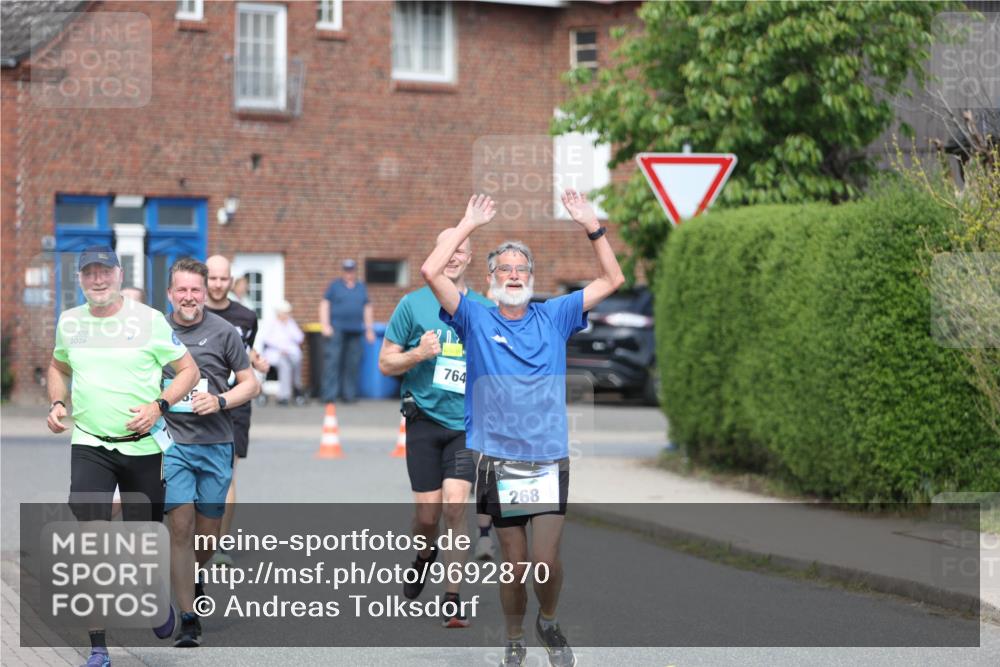 10.05.2026 - 8. Wedeler Halbmarathon Andreas Tolksdorf http://msf.ph/oto/9692870 10.05.2026 10:17:28 Laufen 2026, 764, 268 meine-sportfotos.de