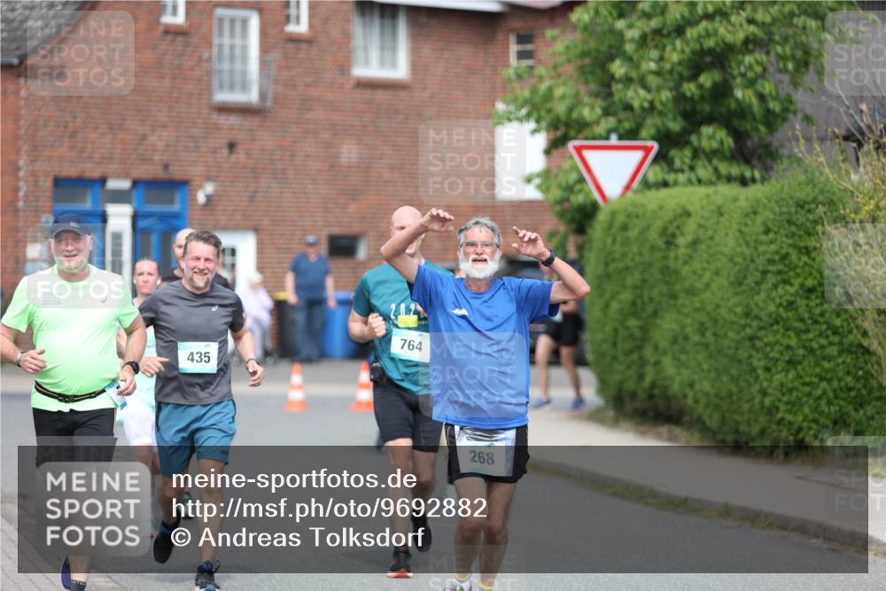 10.05.2026 - 8. Wedeler Halbmarathon Andreas Tolksdorf http://msf.ph/oto/9692882 10.05.2026 10:17:29 Laufen 2026, 764, 435, 268 meine-sportfotos.de