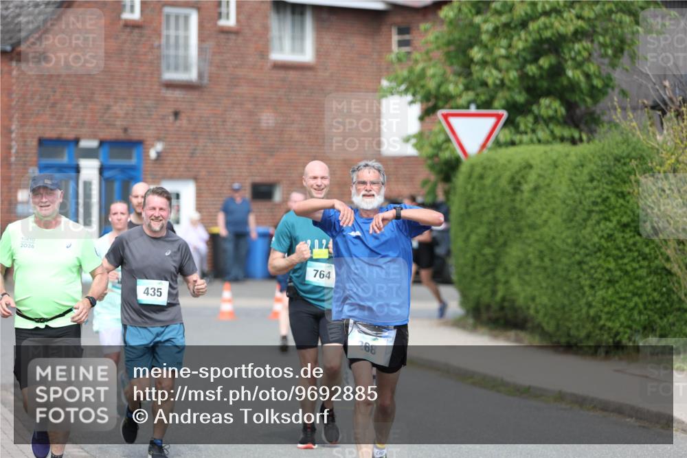 10.05.2026 - 8. Wedeler Halbmarathon Andreas Tolksdorf http://msf.ph/oto/9692885 10.05.2026 10:17:29 Laufen 2026, 435, 764, 268 meine-sportfotos.de