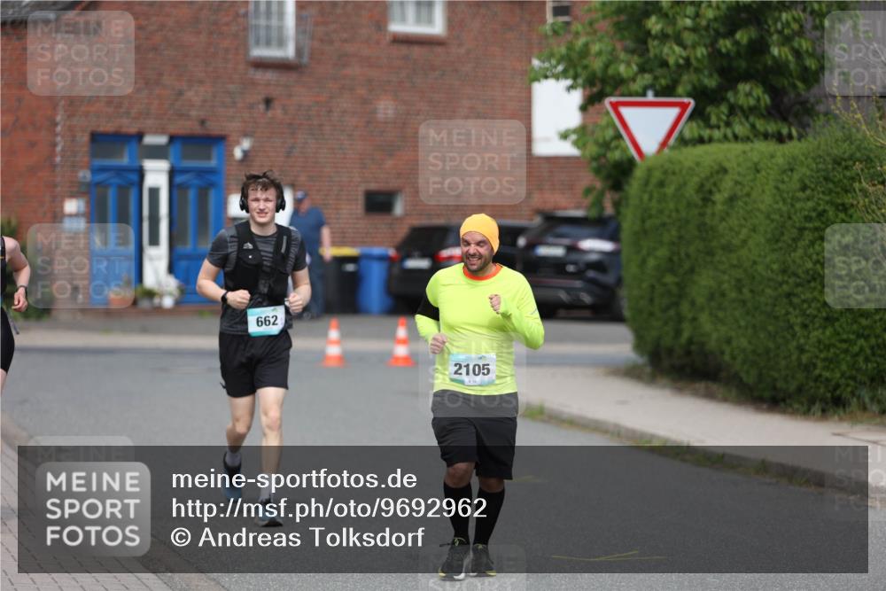 10.05.2026 - 8. Wedeler Halbmarathon Andreas Tolksdorf http://msf.ph/oto/9692962 10.05.2026 10:17:37 Laufen 662, 2105 meine-sportfotos.de