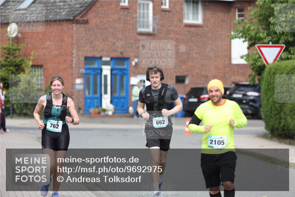 10.05.2026 - 8. Wedeler Halbmarathon Andreas Tolksdorf http://msf.ph/oto/9692975 10.05.2026 10:17:38 Laufen 762, 662, 2105 meine-sportfotos.de