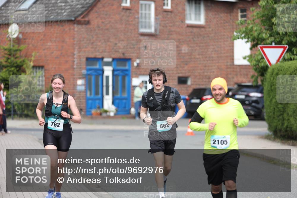 10.05.2026 - 8. Wedeler Halbmarathon Andreas Tolksdorf http://msf.ph/oto/9692976 10.05.2026 10:17:38 Laufen 762, 662, 2105 meine-sportfotos.de