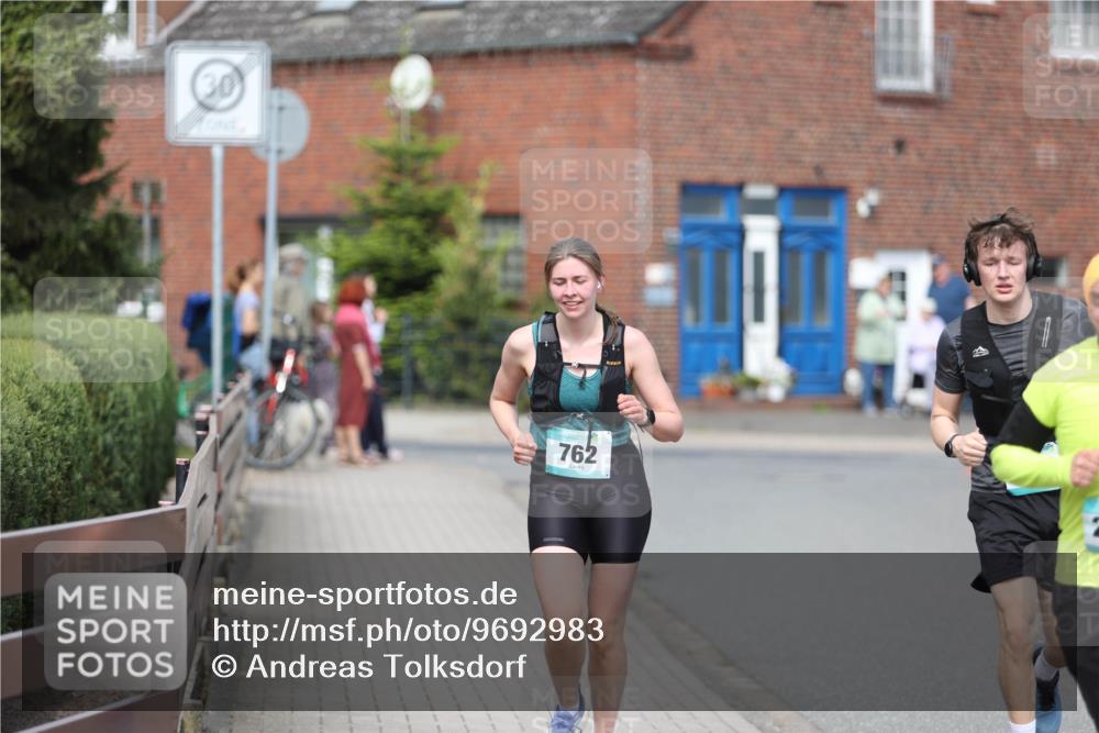 10.05.2026 - 8. Wedeler Halbmarathon Andreas Tolksdorf http://msf.ph/oto/9692983 10.05.2026 10:17:39 Laufen 30, 762 meine-sportfotos.de