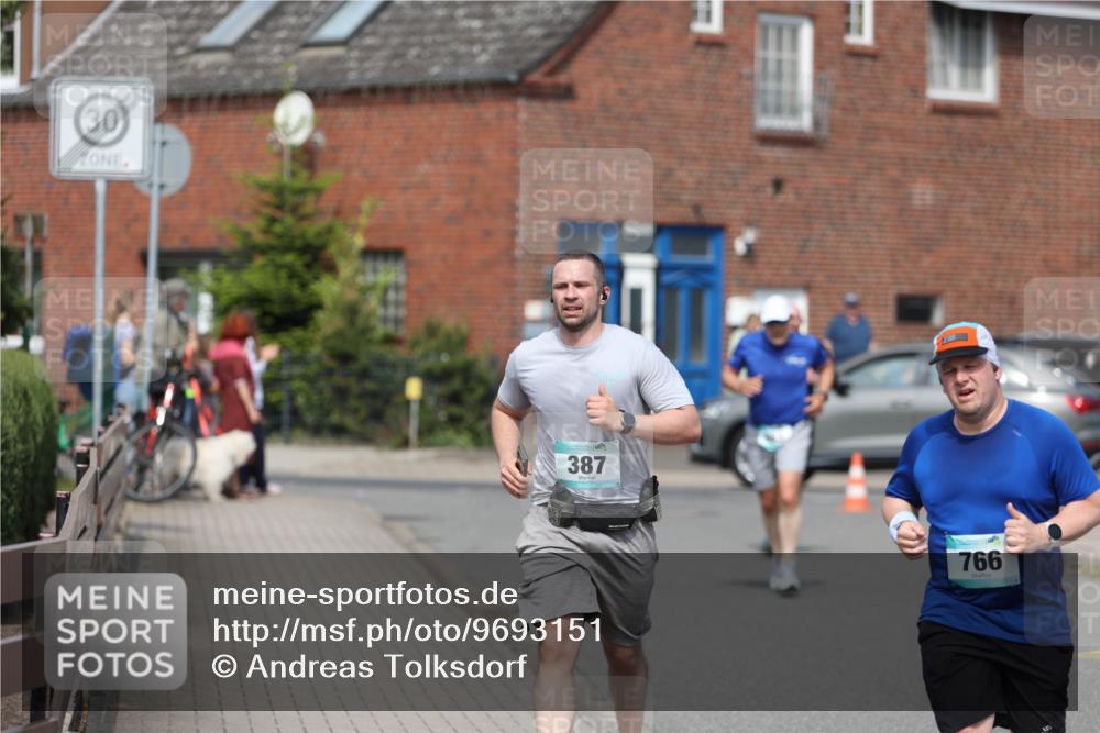10.05.2026 - 8. Wedeler Halbmarathon Andreas Tolksdorf http://msf.ph/oto/9693151 10.05.2026 10:18:18 Laufen 30, 387, 766 meine-sportfotos.de