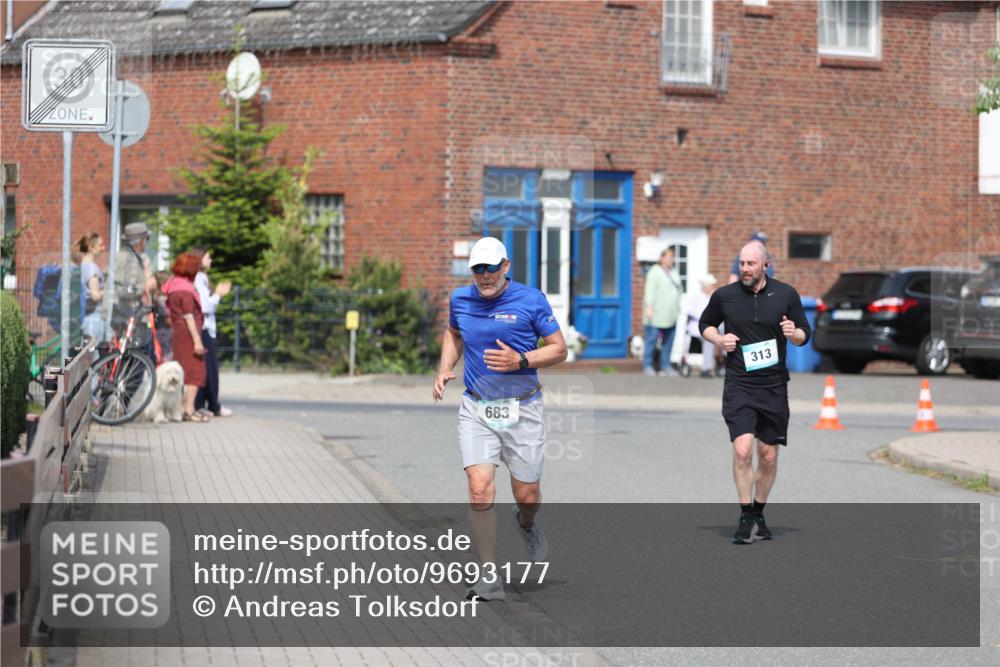 10.05.2026 - 8. Wedeler Halbmarathon Andreas Tolksdorf http://msf.ph/oto/9693177 10.05.2026 10:18:21 Laufen 683, 313 meine-sportfotos.de